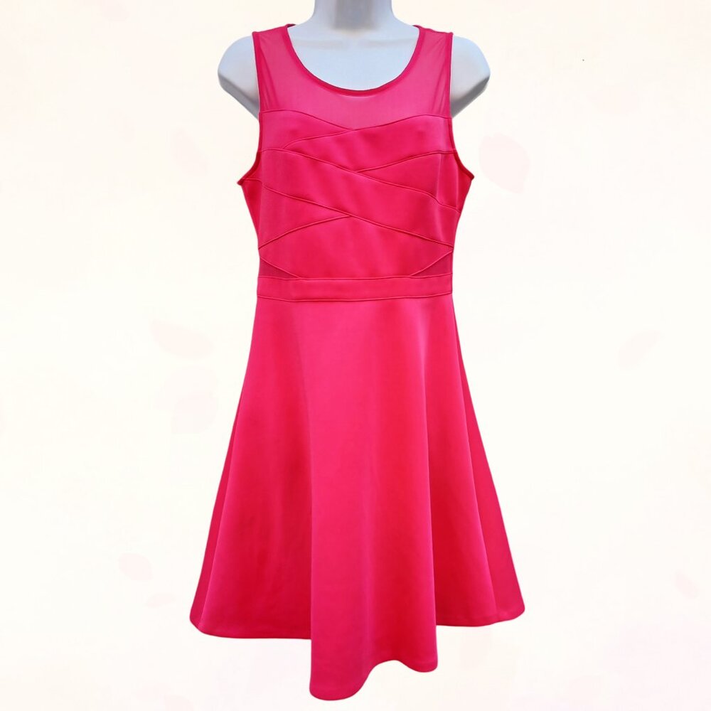 Guess Los Angeles Women’s Sleeveless Scoop Neck Pink/Rose Skater Dress Size 8